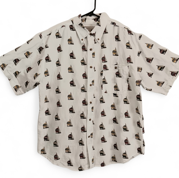 Bugle Boy Co. men's white sailboat print short sleeve button-down shirt size L - Picture 2 of 8